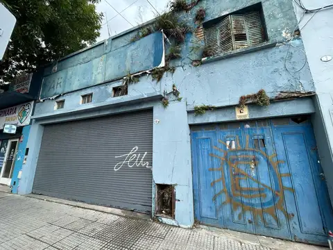 Local en Venta en Liniers, CABA