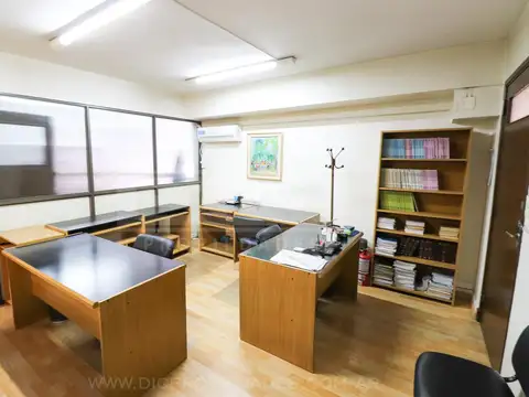 Oficina en Venta al Este