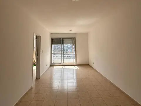 Excelente Moambiente muy luminoso