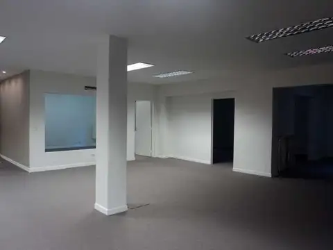 Oficina Monoambiente con 3 baños