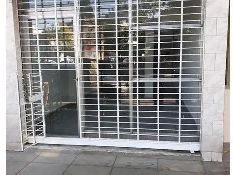 Local en Venta Via Pública