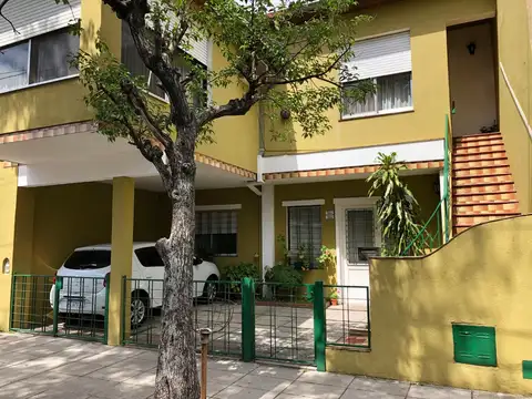 PH DE 3 AMBIENTES EN FLORIDA M