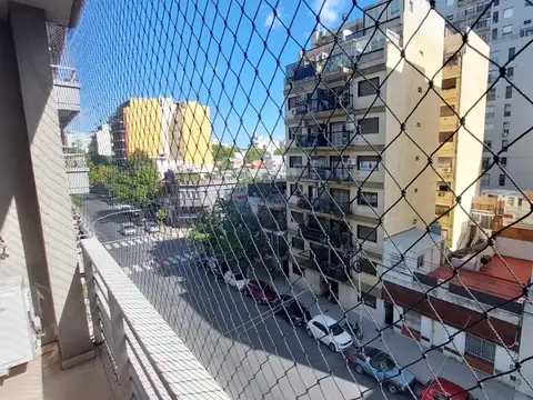 DEPARTAMENTO 3 AMBIENTES C/COCHERA ALQUILER CABALLITO