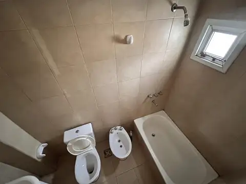 Departamento en Luis Agote