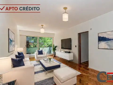 Venta - Dto 4 Amb - Baño/Toilette - Balcon y Patio - Al frente - Con Cochera - CABA