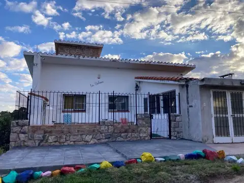 EN VENTA  CASA EN HUERTA GRANDE SOBRE LOTE 1599 MT