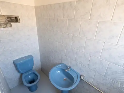 Galpon en Venta 25  mts Fondo
