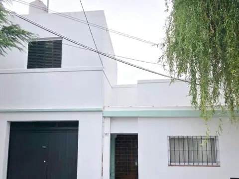 VENTA DE CASA 4 AMBIENTES SAN ANDRES
