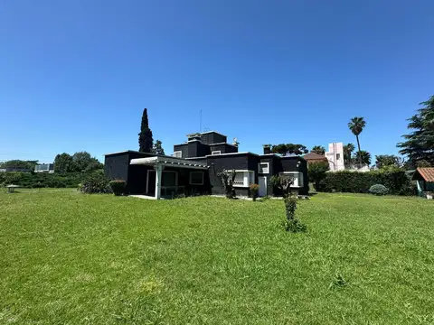 Terreno en Venta 65  mts Frente