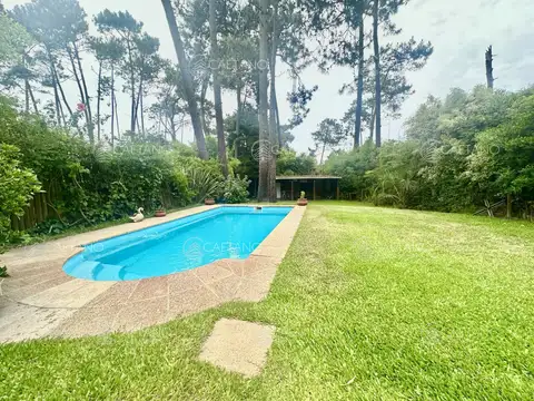 Casa en Alquiler Temporal de 4 dormitorios
