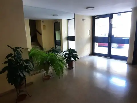 VENTA, DPTO PLANTA BAJA CON RENTA