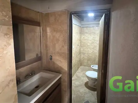 Galpon en Venta 35  mts Fondo