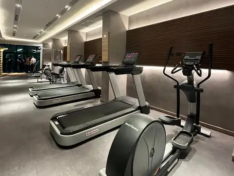 Excelente Monoambiente Al Frente. Cid Campeador