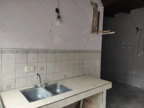 CASA Y DEPARTAMENTO EN VENTA MELCHOR ROMERO