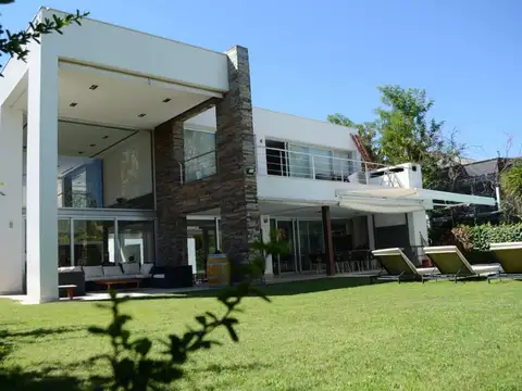 Casa en Venta en Chacras de Coria, Luján de Cuyo