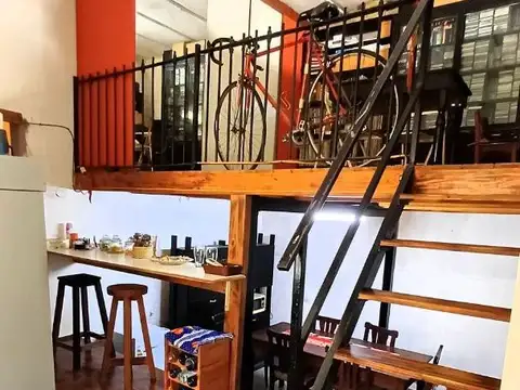 Casa 5 ambientes con 2 baños