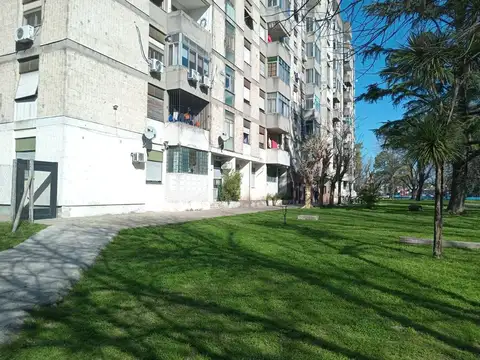 Avenida Gobernador Vergara 1400