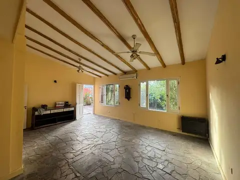 Casa en Alquiler en Gualeguaychu, $ 800.000
