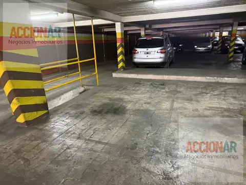 Congreso Amplia Cochera en Venta, rampa de fácil acceso