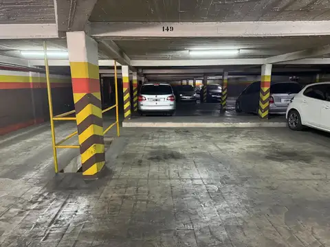 Congreso Amplia Cochera en Venta, rampa de fácil acceso