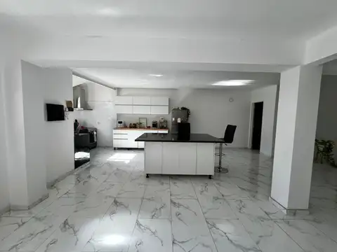 Depto Tipo Casa en Venta en San Isidro, USD 300.000