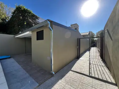 Depto Tipo Casa en Venta de 4 ambientes