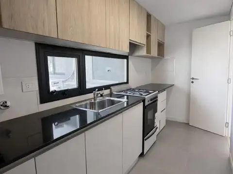 Departamento 5 ambientes con 2 baños