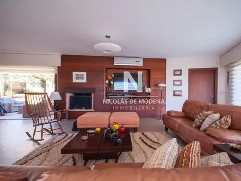 Casa en Alquiler Temporal en Playa Mansa, USD 18.000