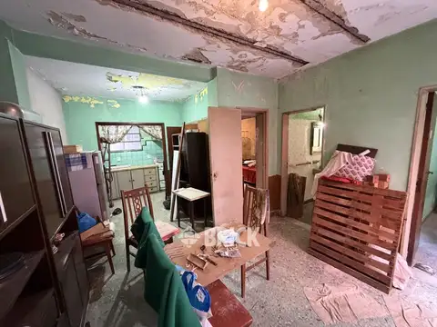 Depto Tipo Casa 3 ambientes con 1 baño