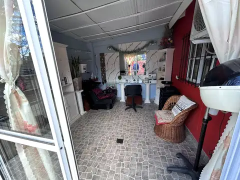 Casa en Venta en Garin, USD 99.000