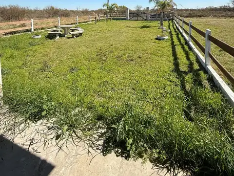 OPORTUNIDAD CASA A TERMINAR CON PILETA 