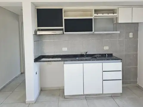 Departamento en Alquiler con 1 cocheras