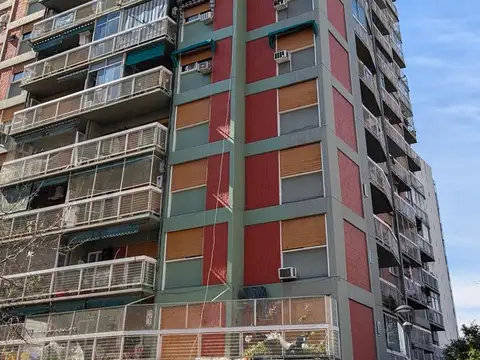RIO de JANEIRO al 200 Caballito Departamento 3 ambientes balcon cochera 65m2 VENTa