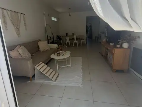 Departamento en Venta en Ingeniero Adolfo Sourdeaux, USD 65.000