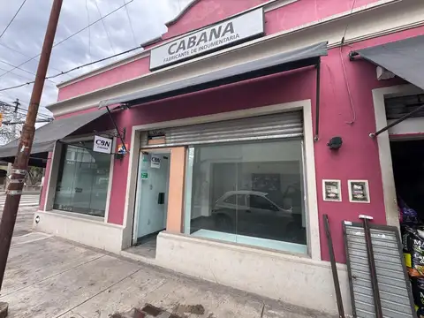Local en Alquiler en Bella Vista, $ 800.000