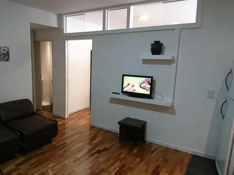 Guardia Vieja 4100, Piso 1