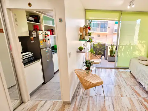 Monoambiente divisible muy luminoso | Balcón al frente, lavadero y excelentes amenities Premium con Piscina  