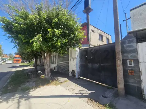 venta Casa con departamentos