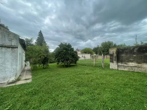 Terreno en Venta en Arguello, USD 130.000