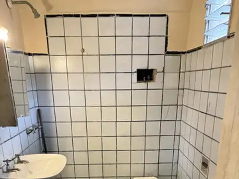 Depto Tipo Casa en Venta en Lanús Oeste, USD 40.000