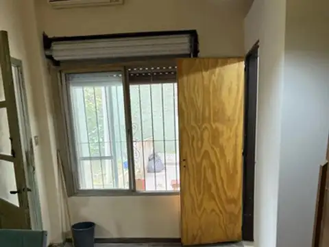 Pje. Boqueron 2923, Lanús