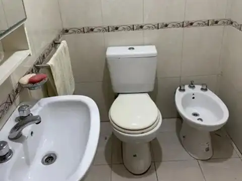 Depto Tipo Casa 3 ambientes con 2 baños