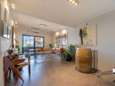 Depto Tipo Casa en Venta al Este