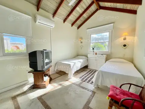 Casa en Venta en La Barra, USD 1.200.000