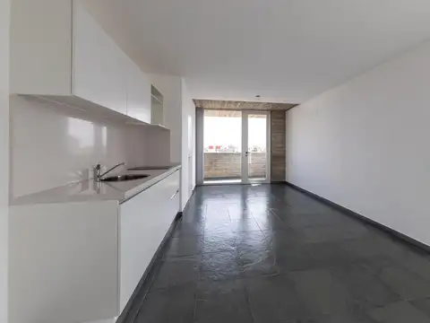 EN VENTA-DEPARTAMENTO MONOAMBIENTE- QUINCHO Y PISCINA - BARRIO LOURDES