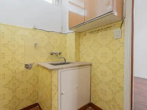 VENTA DE DOS AMB EN VILLA URQUIZA INTERNO BUENA DISTRIBUCION
