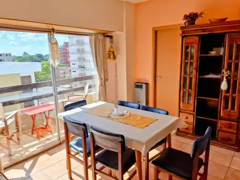 Chiozza e/ Falkner y Esquiú