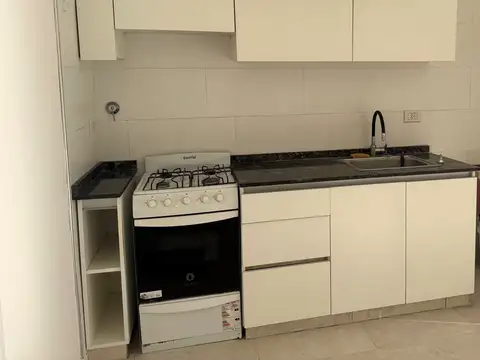 El Hornero, Pilar 100