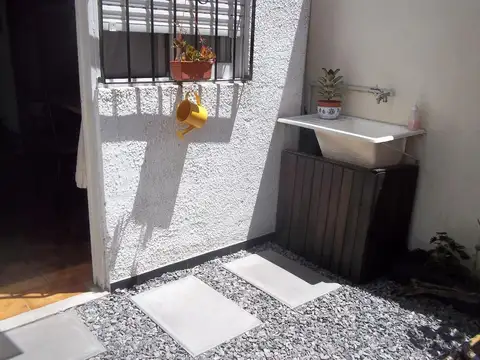 Venta PH en Caseros dos ambientes sin expensas