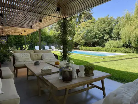 Casa en Venta en Los Fresnos, USD 550.000